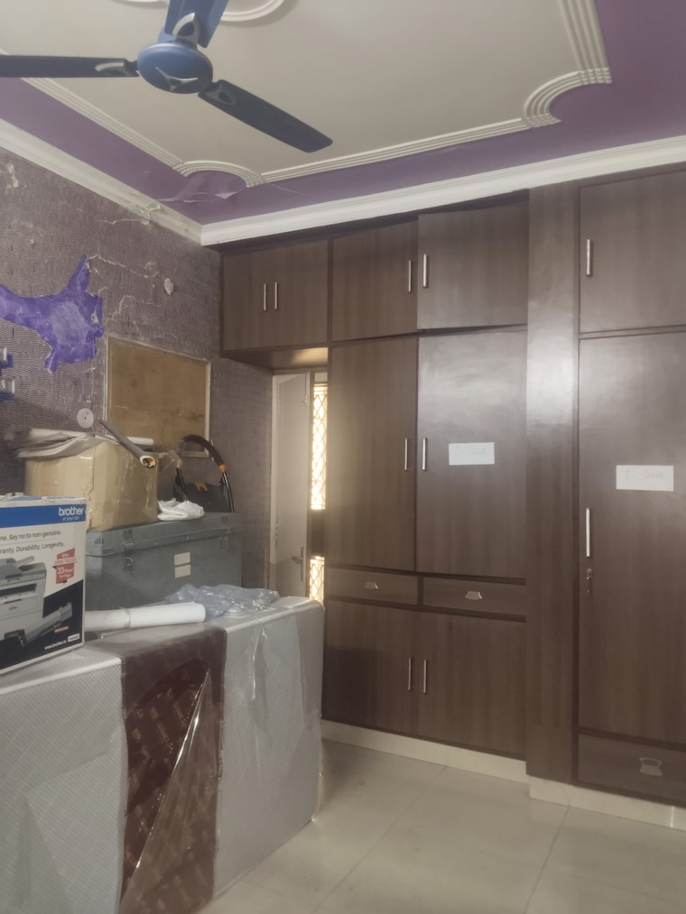 Kitchen, sarita vihar 3 Bedroom 1950 Sq.Ft. Apartment In Sarita Vihar Delhi 9325301