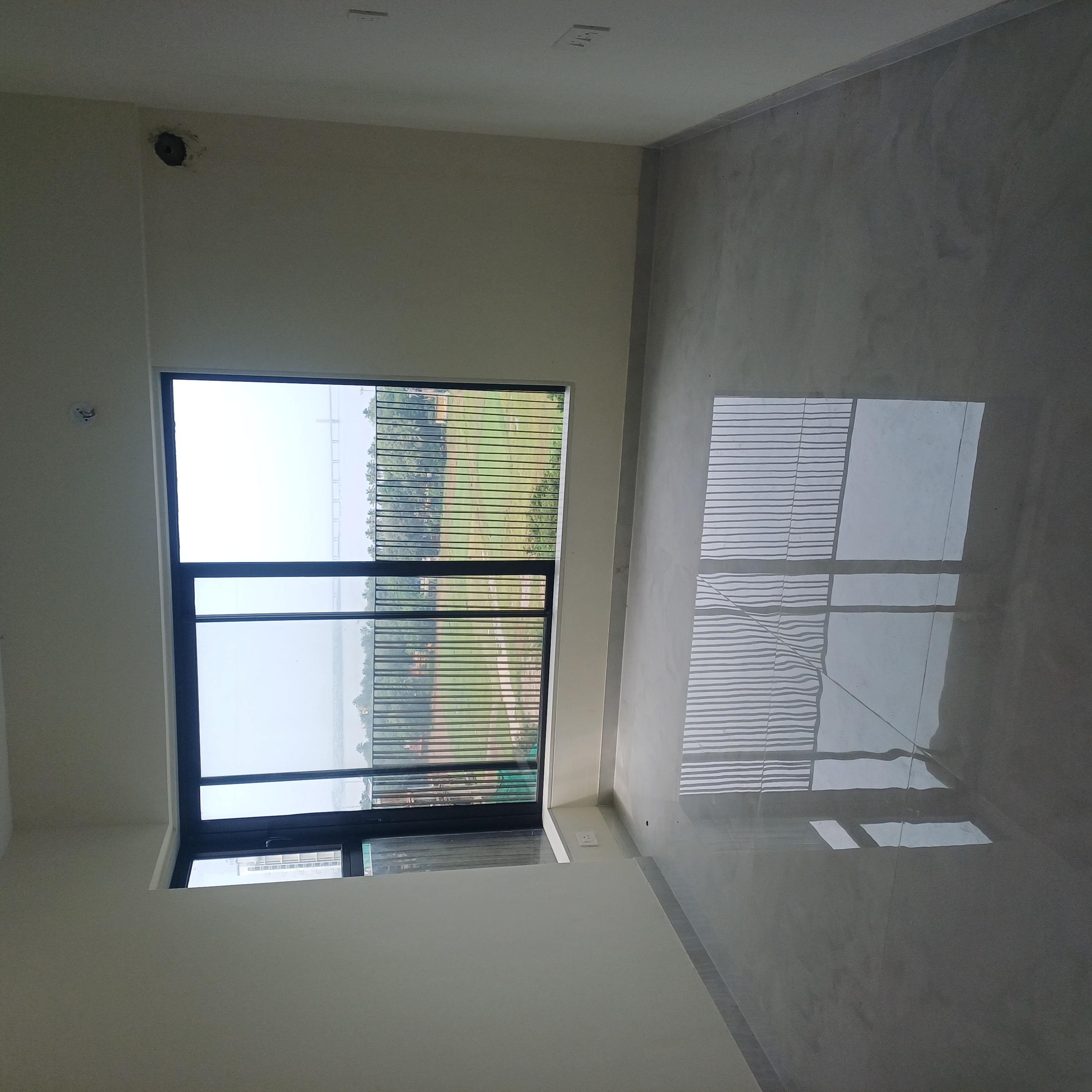 4 BHK 2150 Sq.Ft. Apartment in Rustomjee Crown