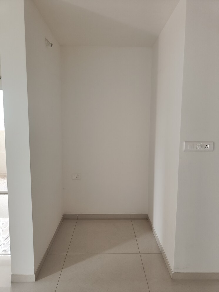 Room, hallmark-treasor 3 Bedroom 1765 Sq.Ft. Apartment In Narsingi Hyderabad 9325307