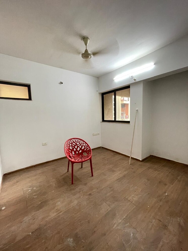 Bedroom, lodha-palava-city-lakeshore-greens 1.5 Bedroom 638 Sq.Ft. Apartment In Dombivli East Thane 9325320