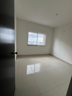 Room in 3 BHK Apartment at Provident Park Square, Kanakapura Road – for Sale