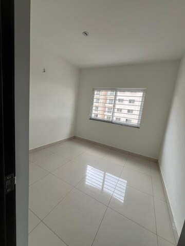 Room in 3 BHK Apartment at Provident Park Square, Kanakapura Road – for Sale
