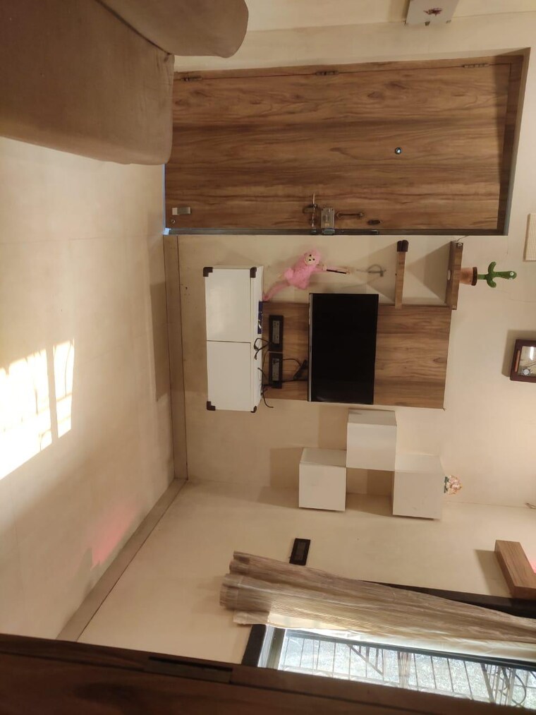 undefined, adarsh-nagar-society 1 RK 300 Sq.Ft. Apartment In Worli Mumbai 9325350
