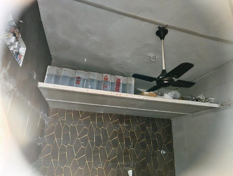 undefined, charai Commercial Shop 280 Sq.Ft. In Charai Thane 9325366