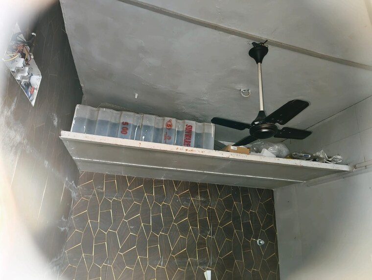 undefined, charai Commercial Shop 280 Sq.Ft. In Charai Thane 9325366