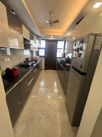 Kitchen in 3 BHK Builder Floor at Gupta Awas, Sector 43 – for Rent