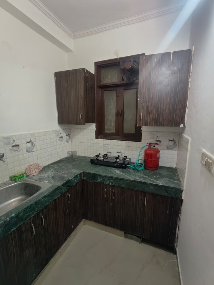 Kitchen, saket 1 Bedroom 450 Sq.Ft. Builder Floor In Saket Delhi 9325417
