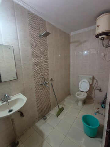 Bathroom in 1 BHK Builder Floor at Saket – for Rent