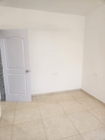 Bedroom in 1 BHK Apartment at Kukreja Sai Deep, Chembur – for Rent