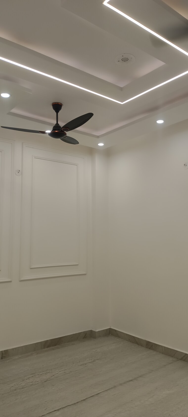 undefined, meenakshi garden 2 Bedroom 900 Sq.Ft. Builder Floor In Meenakshi Garden Delhi 9325457