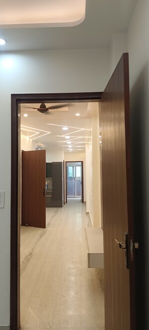 2 BHK Builder Floor For Sale in Meenakshi Garden