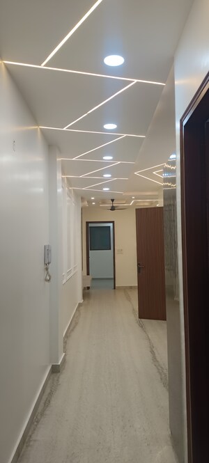 Building Lobby in 2 BHK Builder Floor at Meenakshi Garden – for Sale