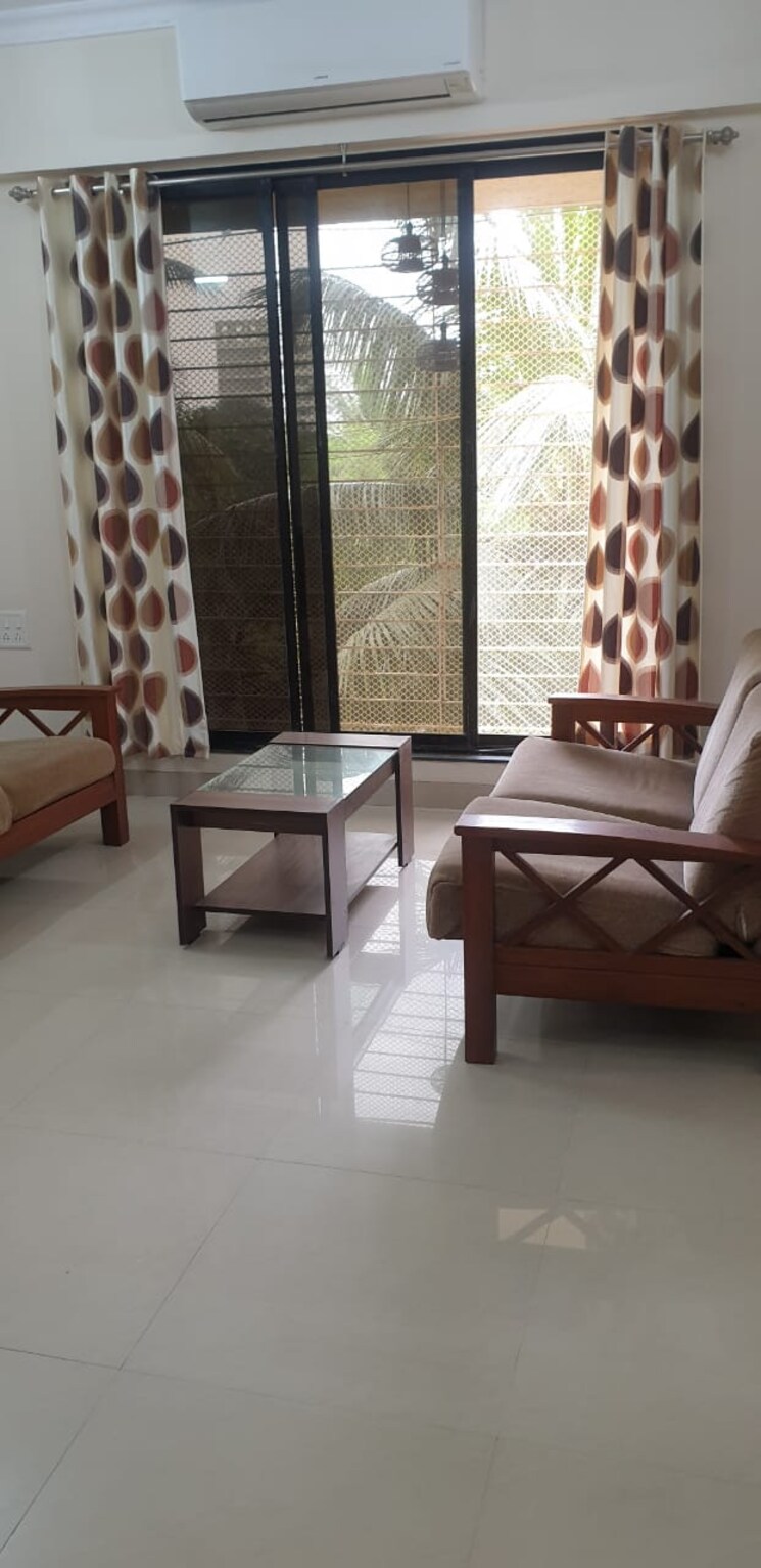 Living Room, vva-jai-gopi-krishna-chs-ltd 2 Bedroom 975 Sq.Ft. Apartment In Chembur Mumbai 9325446
