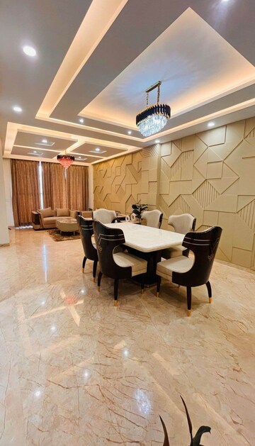 Living Room in 2 BHK Builder Floor at Sector 9 – for Rent
