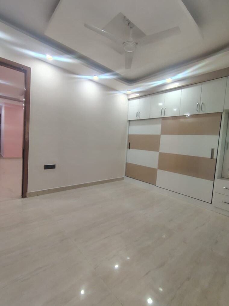 Room, malviya nagar 2 Bedroom 1000 Sq.Ft. Builder Floor In Malviya Nagar Delhi 9325478