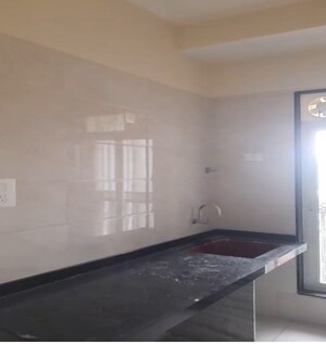 Room in 1 BHK Apartment at Sidhivinayak Flora, Chembur – for Rent