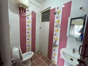 Team Area in 2 BHK Builder Floor at Aashiyana Apartment JP Nagar, Jp Nagar – for Rent