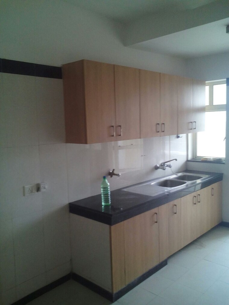 Kitchen, bhawna-apartment 4 Bedroom 3000 Sq.Ft. Apartment In Sector 43 Gurgaon 9325564