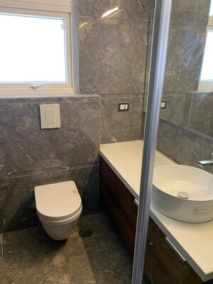 Bathroom in 3 BHK Builder Floor at Royal Homez, Sector 43 – for Rent