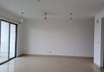 Room in 3 BHK Apartment at Puravankara Elita Promenade, Jp Nagar – for Sale