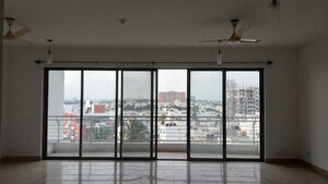 Room in 3 BHK Apartment at Puravankara Elita Promenade, Jp Nagar – for Sale