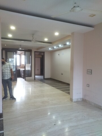 3 BHK Builder Floor For Rent in East Patel Nagar