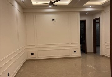 3.5 BHK Builder Floor For Rent in Sector 4