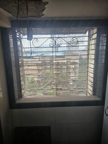 Bedroom in 1.5 BHK Apartment at Luv Kush Tower, Chembur – for Rent