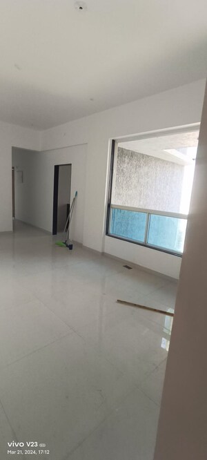 Room in 2 BHK Apartment at Shreeji Atlantis, Malad West – for Sale