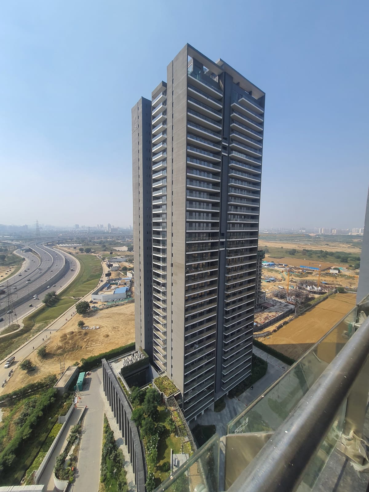 2 BHK 1479 Sq.Ft. Apartment in Krisumi Waterfall Suites