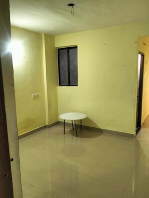 Room in 1 BHK Apartment at JMD Enclave, Nibm – for Rent