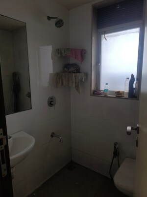 Bathroom in 5 BHK Apartment at Supreme Epitome, Chembur – for Rent