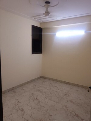 Room in 3 BHK Builder Floor at Khirki Extension – for Rent