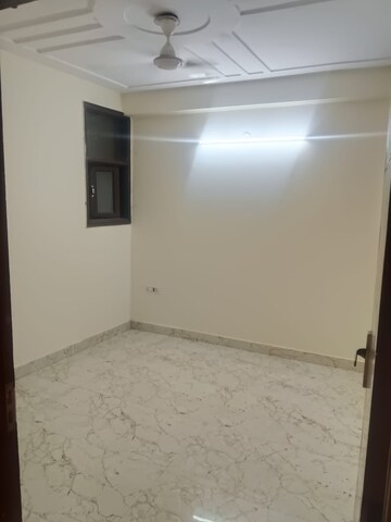 Room in 3 BHK Builder Floor at Khirki Extension – for Rent