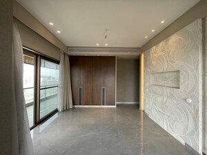 Bedroom in 5 BHK Apartment at Pratham Tower Chembur, Chembur – for Rent