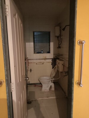 Bathroom in 1 BHK Apartment at Anupam CHS Kandivali, Kandivali West – for Sale