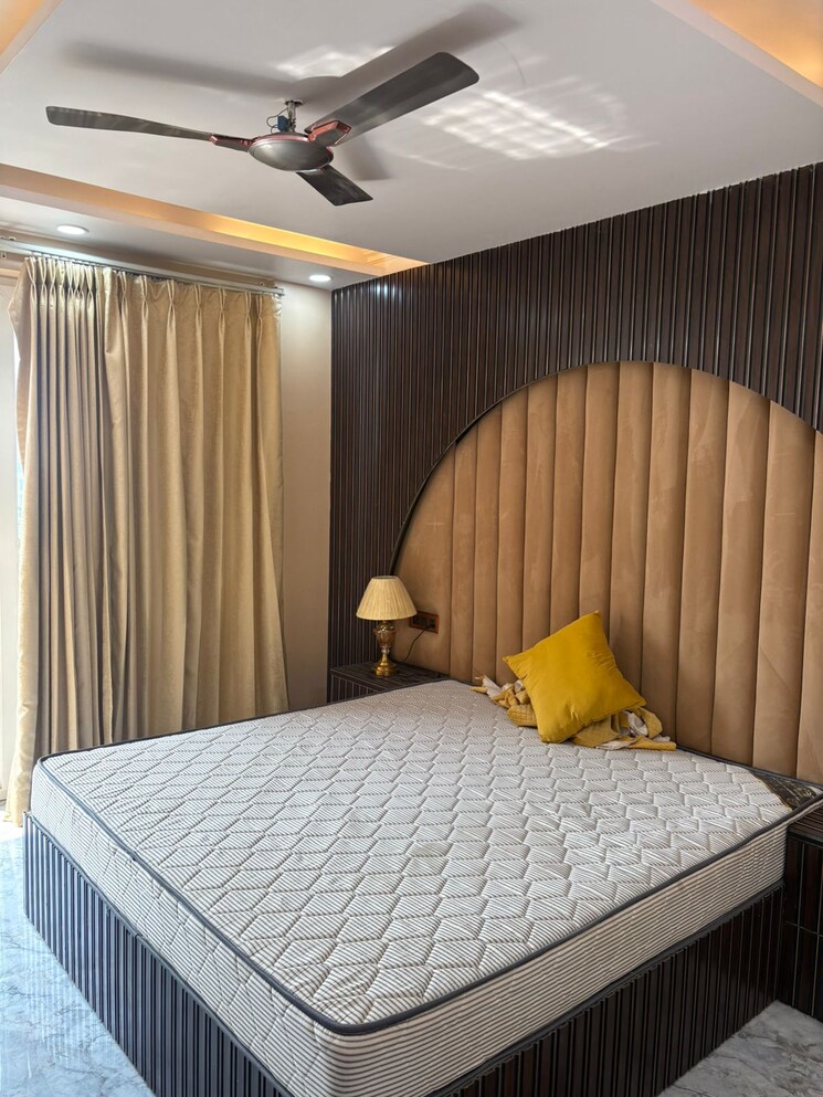 Bedroom, sector 23a 2 Bedroom 1100 Sq.Ft. Builder Floor In Sector 23a Gurgaon 9325752