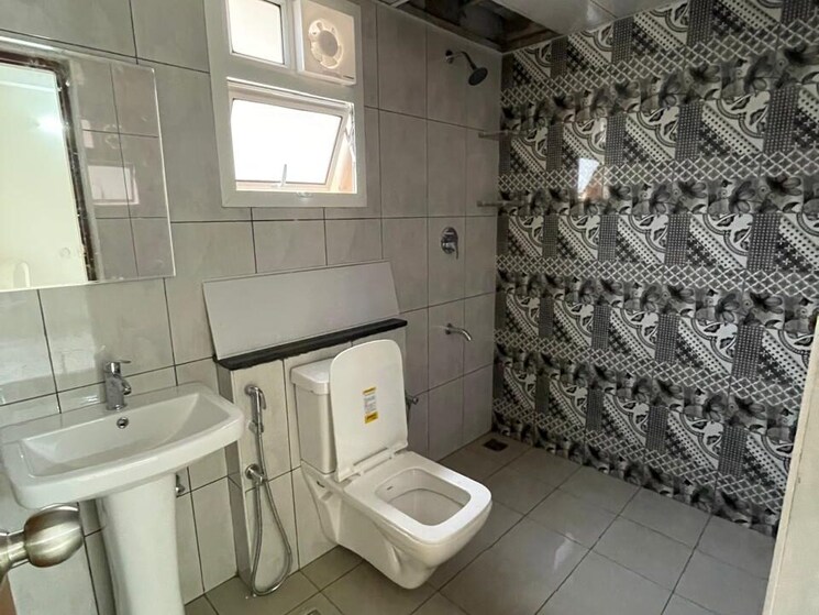 Bathroom, prestige-finsbury-park-hyde 2 Bedroom 994 Sq.Ft. Apartment In Bagaluru Bangalore 9325745