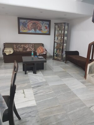 Living Room in 4 BHK Villa at Sindhi Society, Chembur – for Rent
