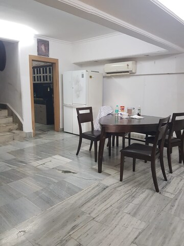 Living Room in 4 BHK Villa at Sindhi Society, Chembur – for Rent