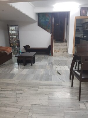 Living Room in 4 BHK Villa at Sindhi Society, Chembur – for Rent