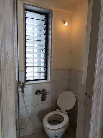 Bathroom in 1 BHK Apartment at Kandivali East – for Sale