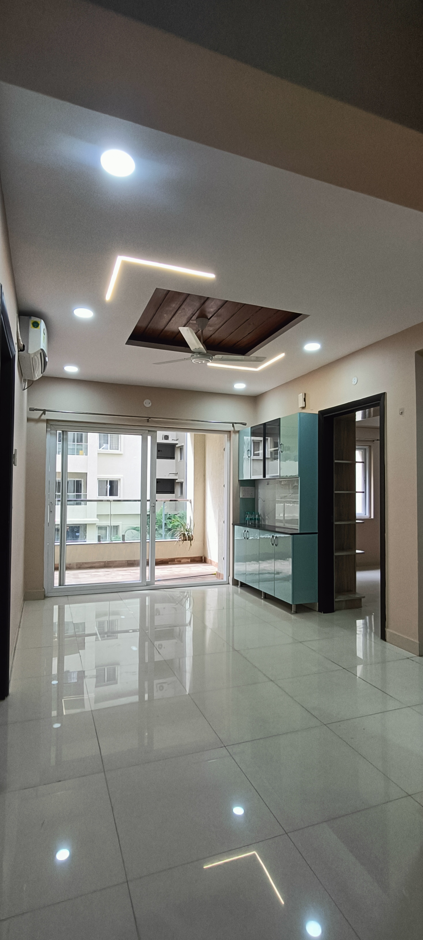 2 BHK Apartment For Rent in Greenmark Mayfair Apartments