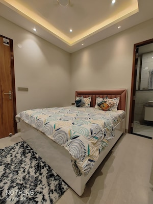 Bedroom in Studio Builder Floor at Sector 52 – for Rent