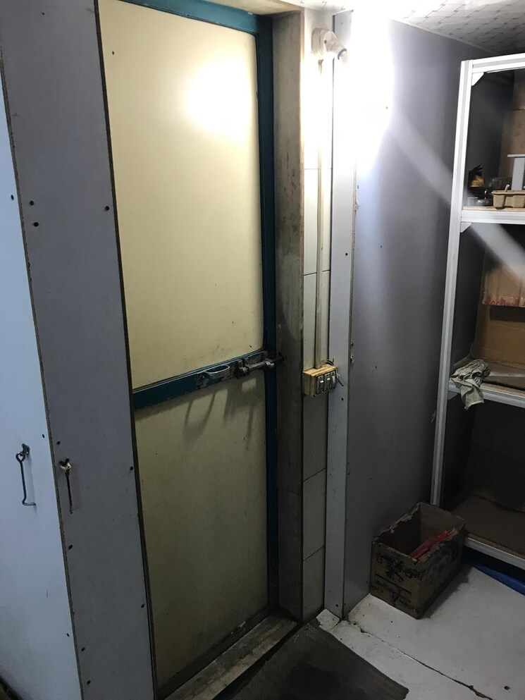 undefined, haria-industrial-estate Commercial Office Space 525 Sq.Ft. In Shivai Nagar Thane 9325789