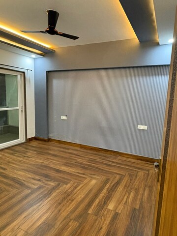 3 BHK Builder Floor For Rent in Sector 5