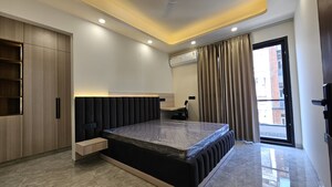 Bedroom in 3 BHK Builder Floor at Gold Souk Mall, Sector 43 – for Rent