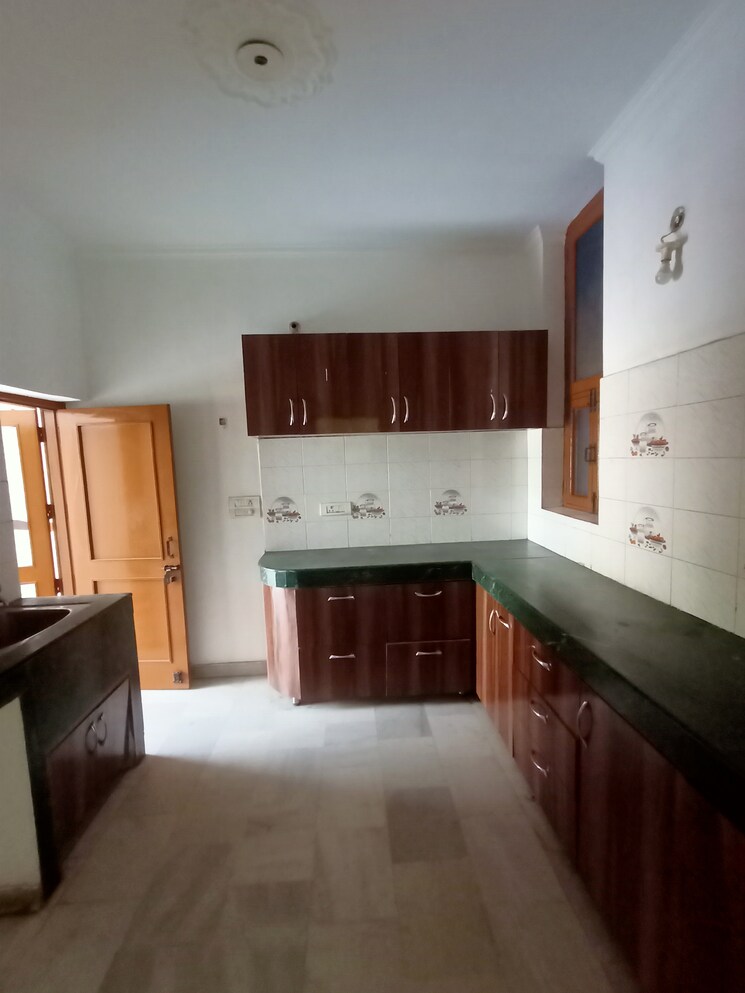 Kitchen, sector 8 3 Bedroom 1860 Sq.Ft. Independent House In Sector 8 Panchkula 9325812