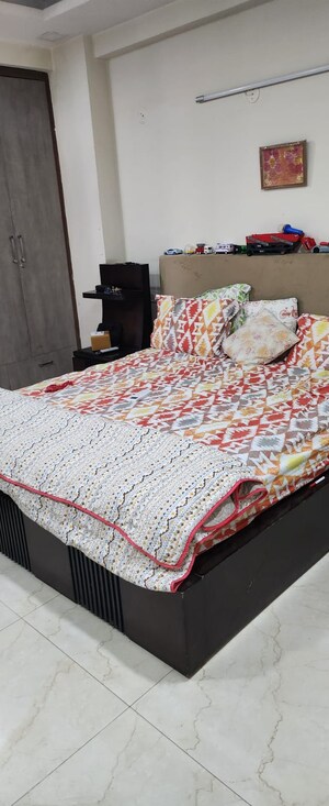 Bedroom in 3 BHK Builder Floor at AEZ Aloha, Sector 57 – for Rent