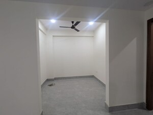 Room in 3 BHK Builder Floor at M3M Atrium, Sector 57 – for Rent